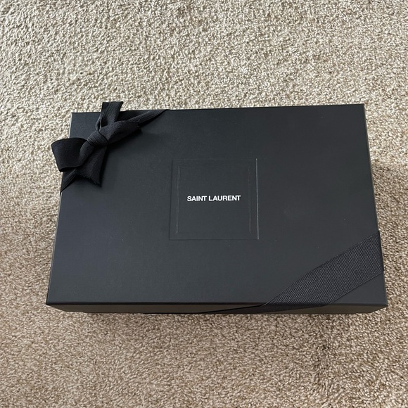 !SOLD! YSL SAINT LAURENT KATE SMALL CHAIN BAG IN GRAIN DE POUDRE - Picture 4 of 16